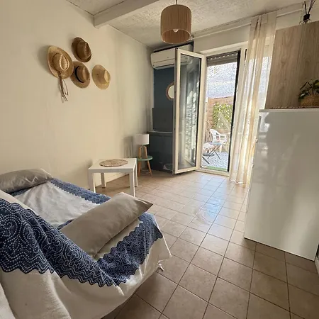 Apartment Appt En Rez De Jardin Dans Parking Prive Et Patio Terrasse *